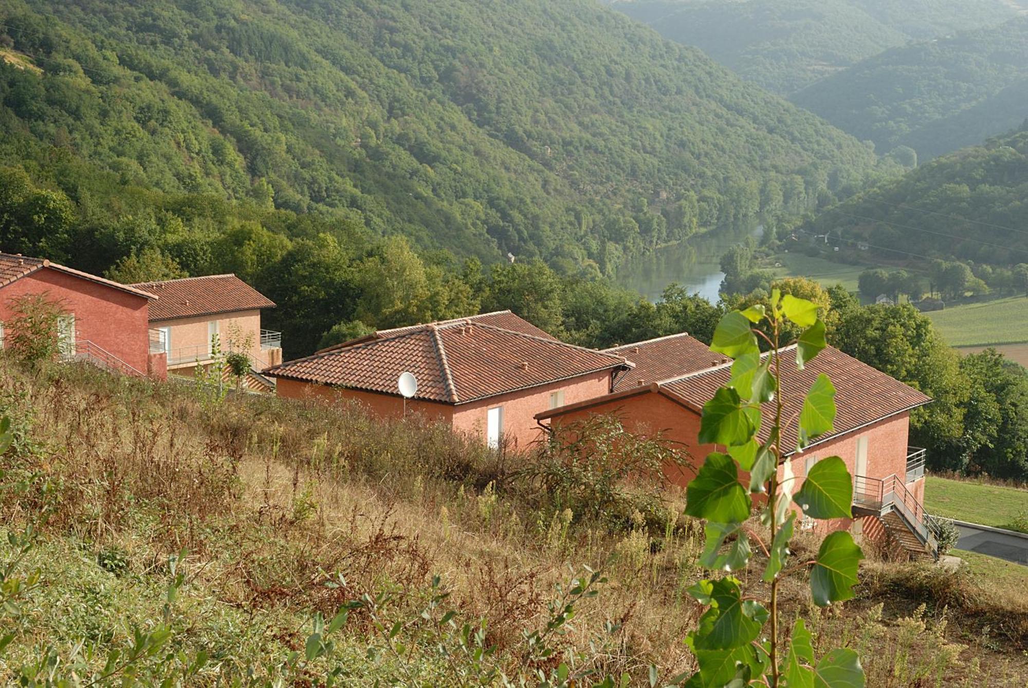 Madame Vacances - Residence La Marquisie Trebas Exterior photo